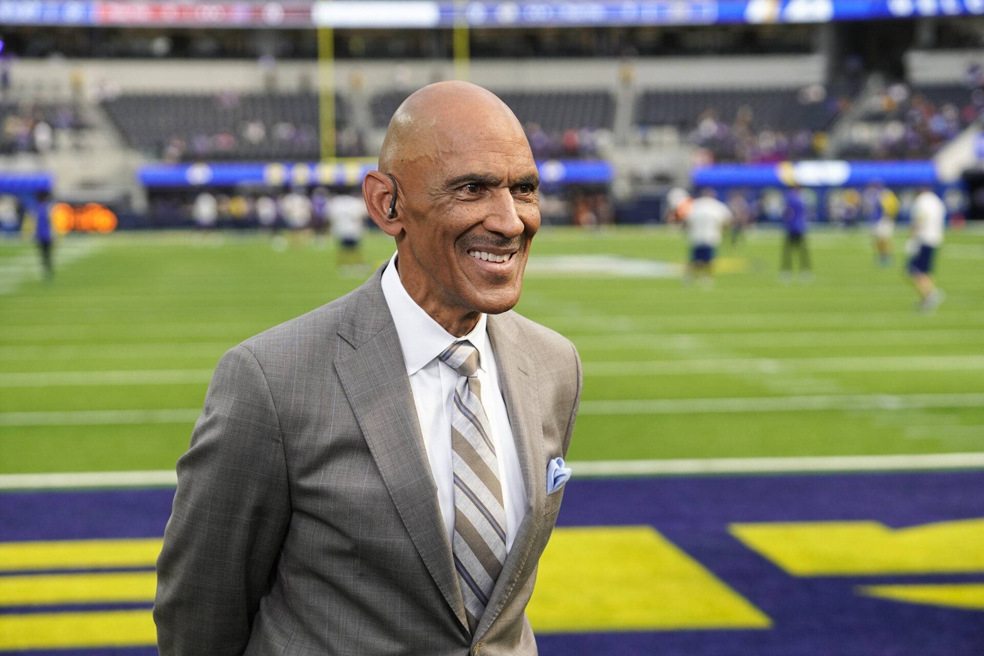 Tony Dungy on X: Our @SNFonNBC schedule for 2022 is 