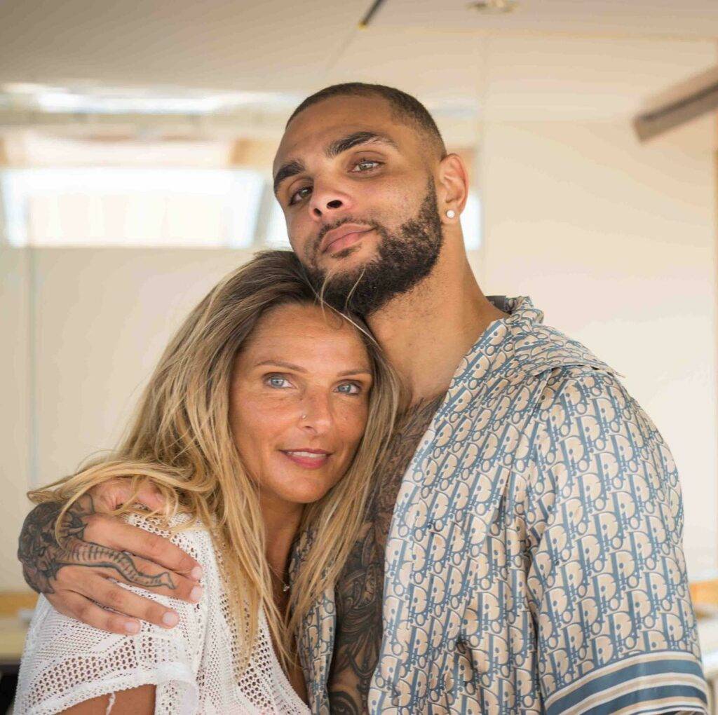 Layvin Kurzawa Mother