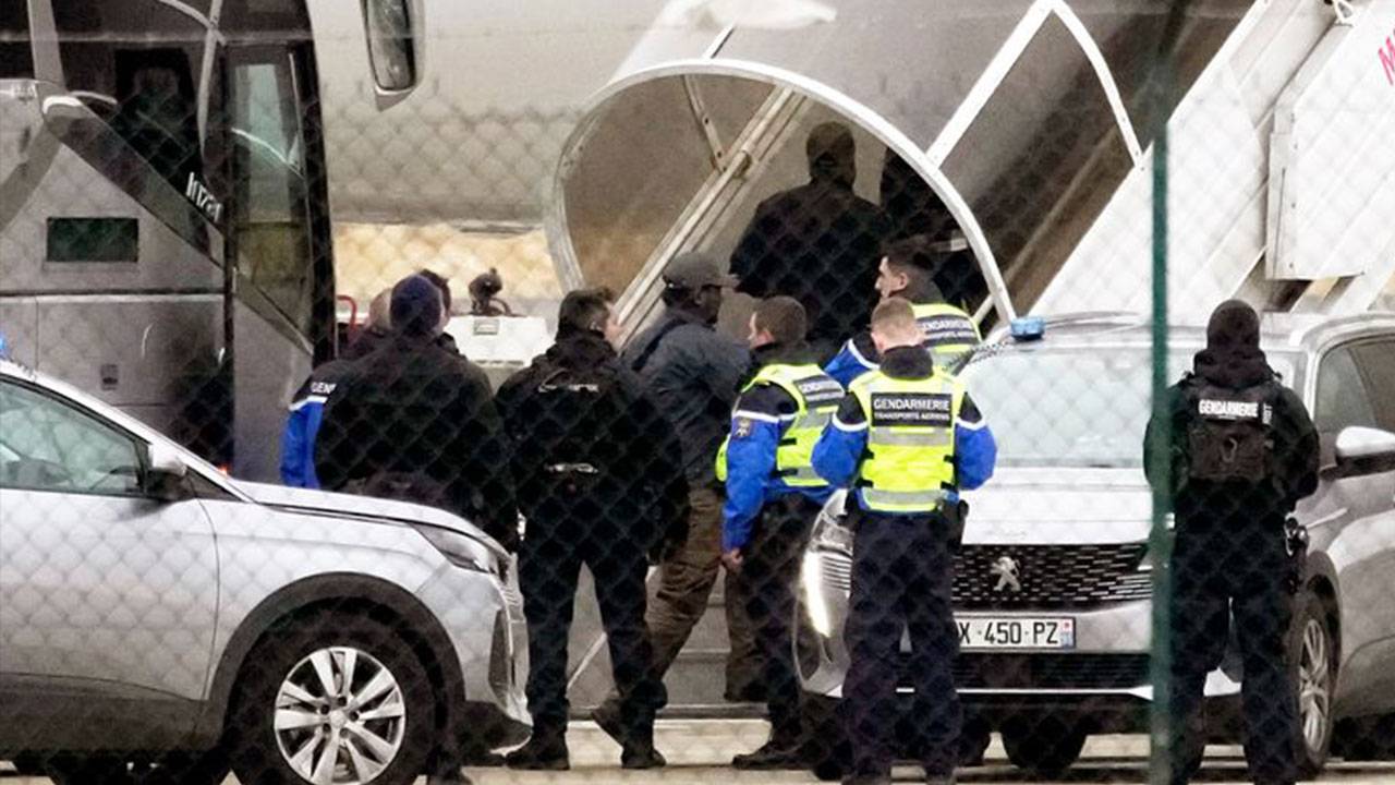 Human Trafficking Plane France Victims