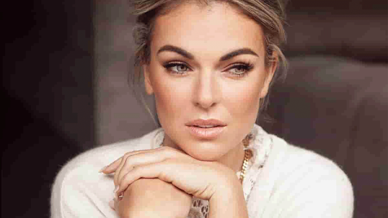 Is Serinda Swan Married