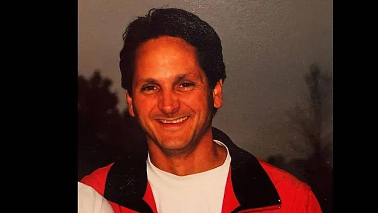 Jon Pogatchnik Obituary