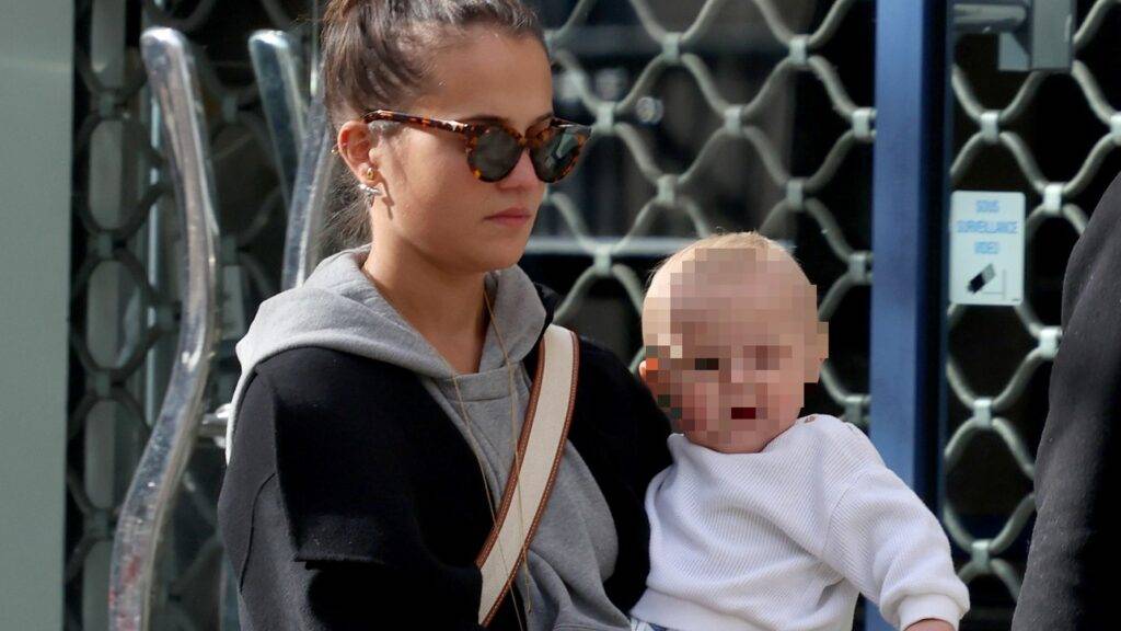 Alicia Vikander Mit Einem Baby 2