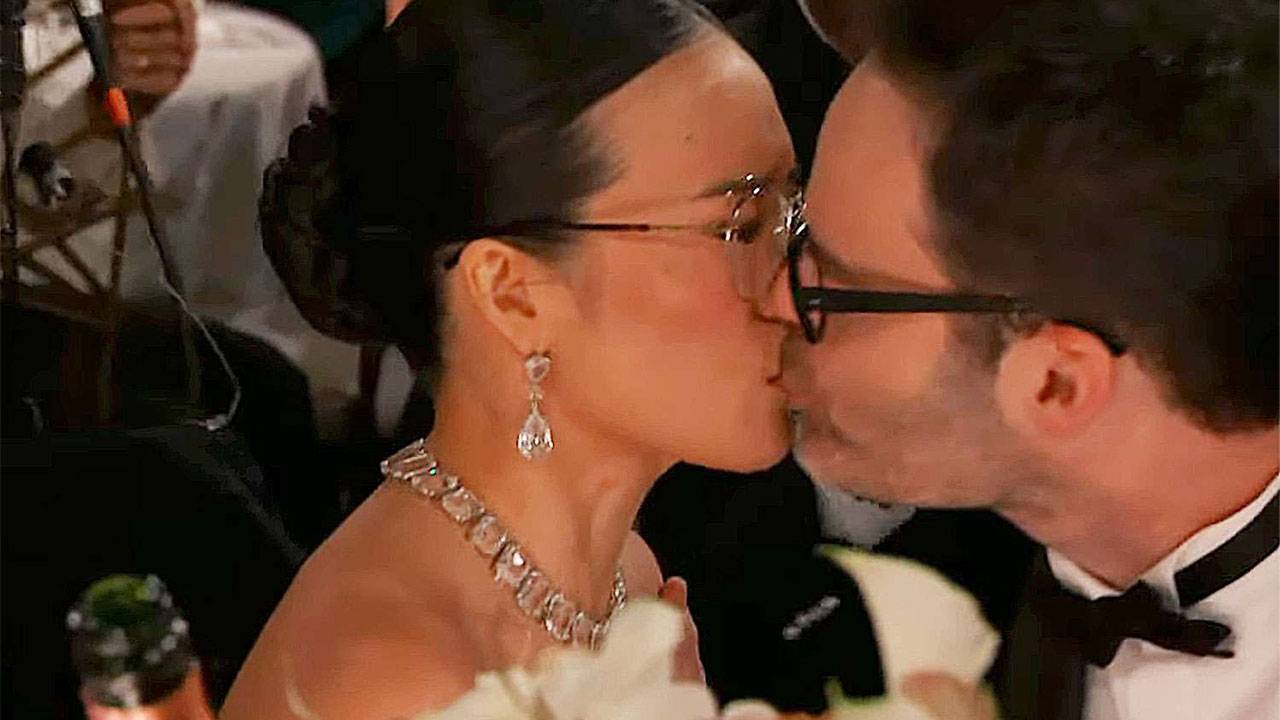 Ali Wong And Bill Hader At Golden Globes