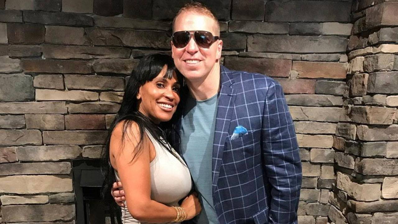 Gary Owens Wife