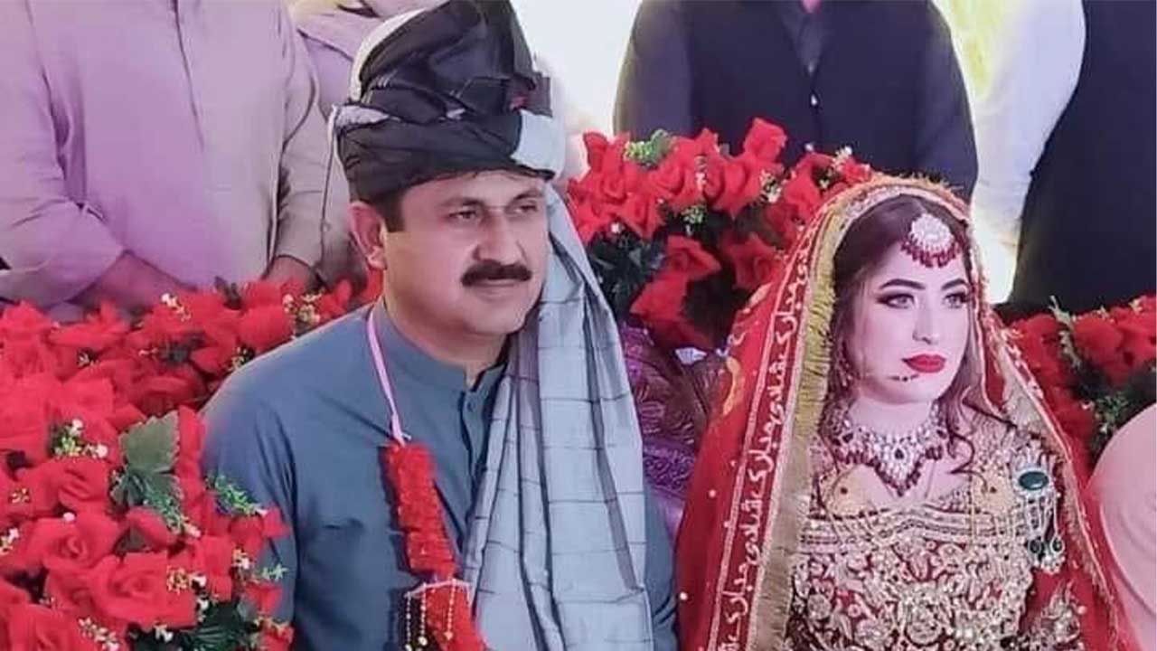 Jamshed Dasti Wife Video