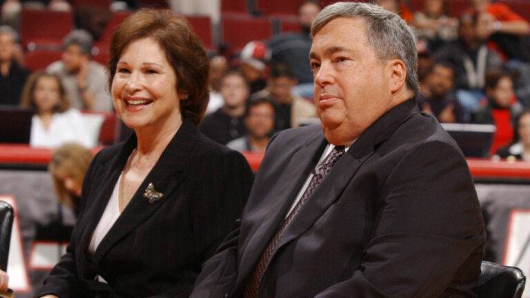 Jerry Krause Chicago Bulls's Wife, Who is Thelma Krause? Children ...