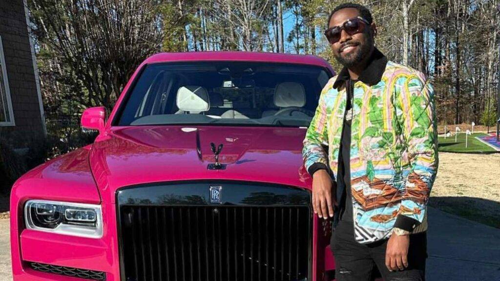 Kountry Wayne Pink Rolls Royce