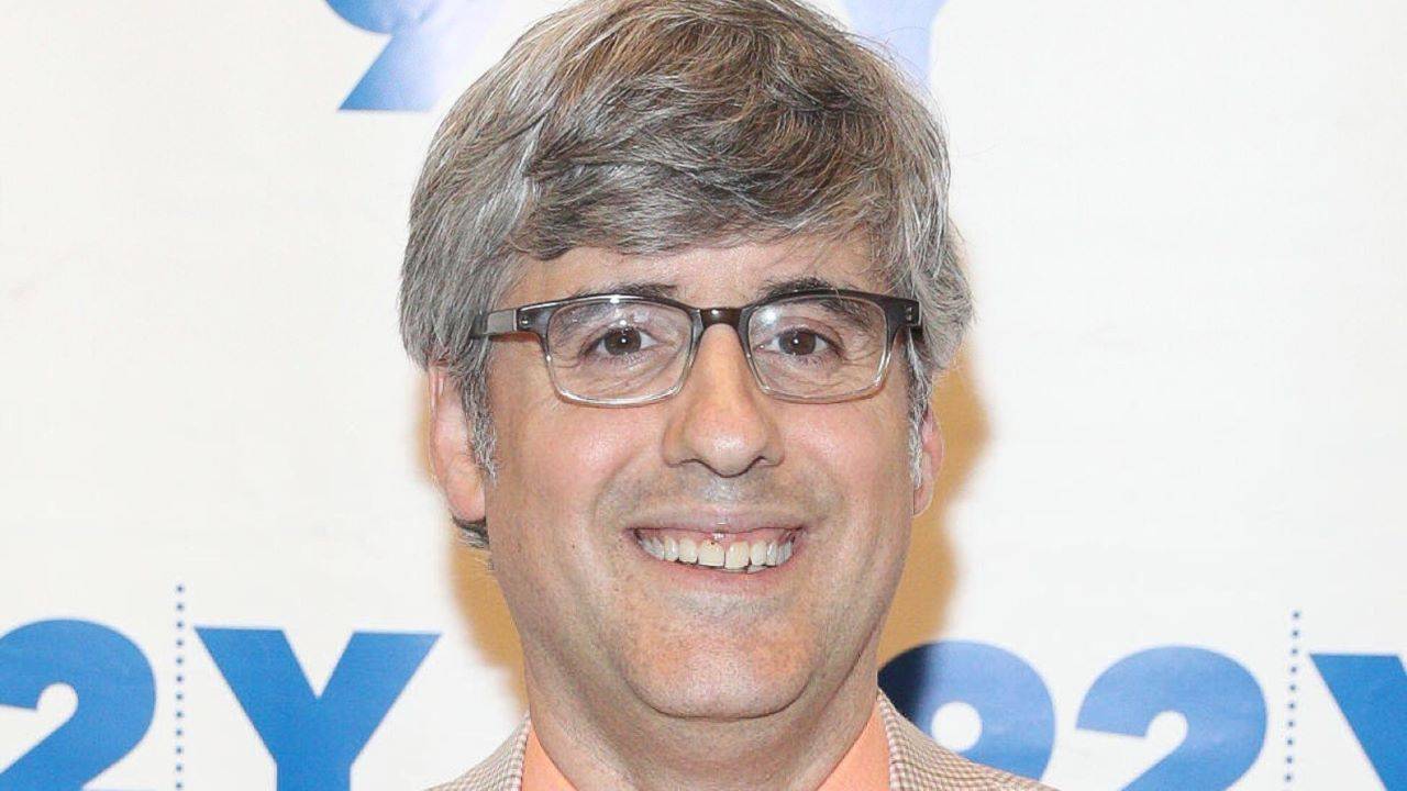 Mo Rocca Jeopardy Finalist