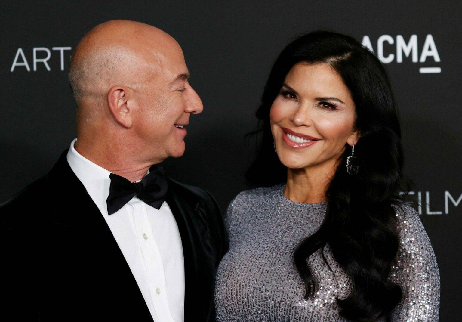 Jeff Bezos and Lauren Sanchez Relationship: Meet Jeff Bezos's New ...