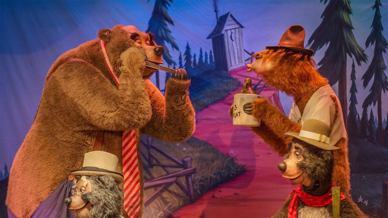 N13 Disney World Country Bear Jamboree