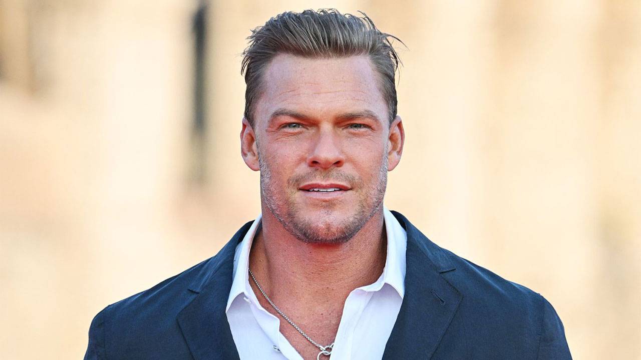 Alan Ritchson