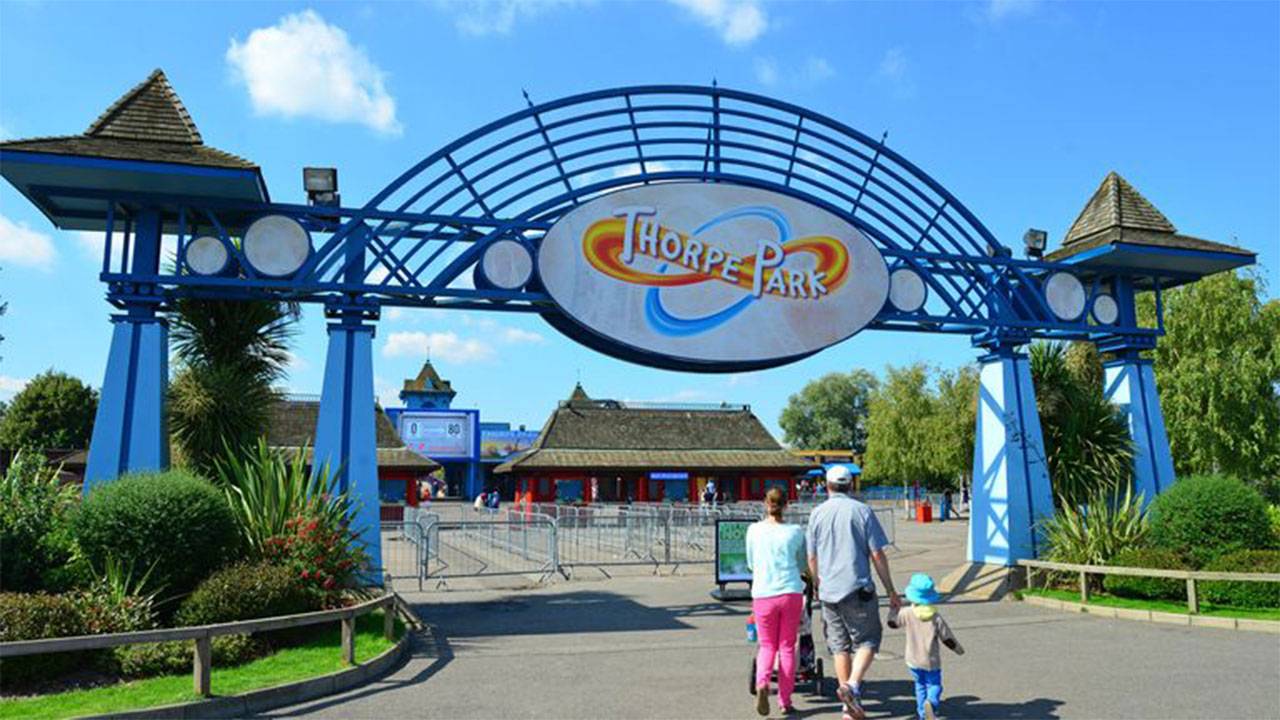 Amazon Delivery Driver Found Dead In Vehicle At Thorpe Park