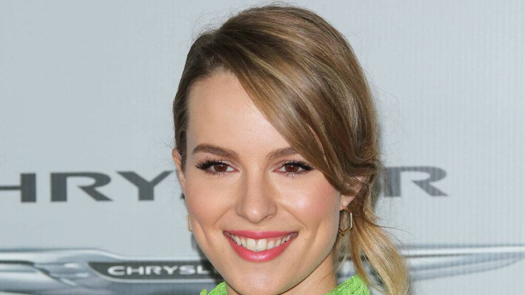 Bridgit Mendler 1