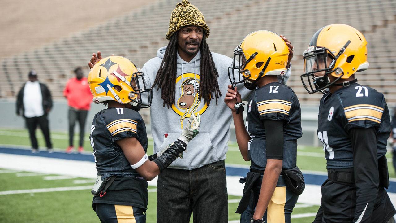 Coach Snoop