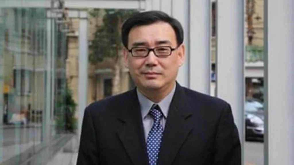 Dr Yang Hengjun China