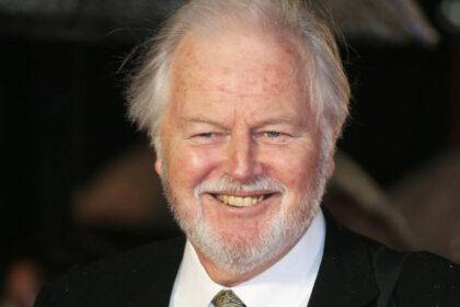 Ian Lavender Net Worth