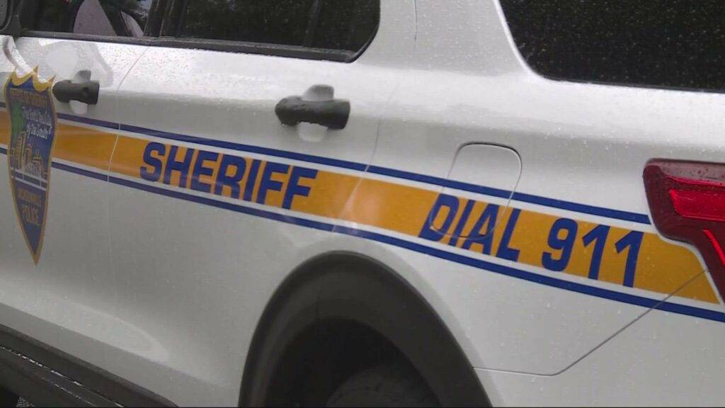 Jacksonville Sheriffs Office Investigates 911 Call