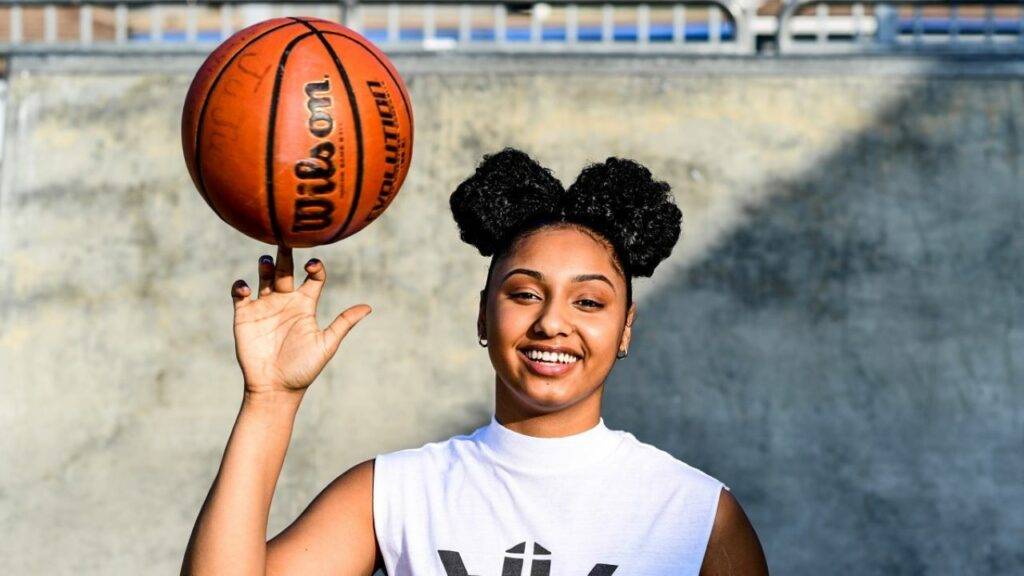 JuJu Watkins, Basketball player