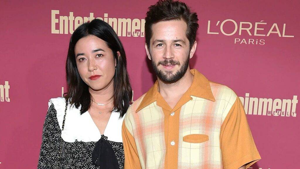 Maya Erskine And Michael Angarano