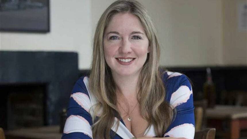 Victoria Coren Mitchell Face Mask: What Has Happened to Victoria Coren ...