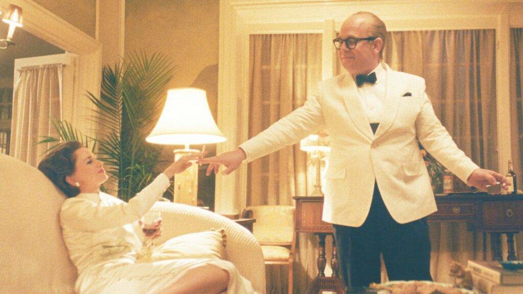  Plays Truman Capote in Feud about